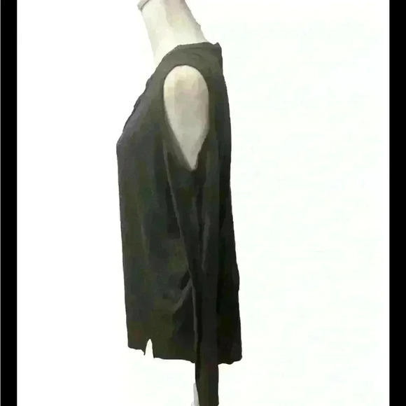 Democracy Long Sleeve Gray Cold Shoulder Faux Leather Neckline V Neck - Picture 5 of 7